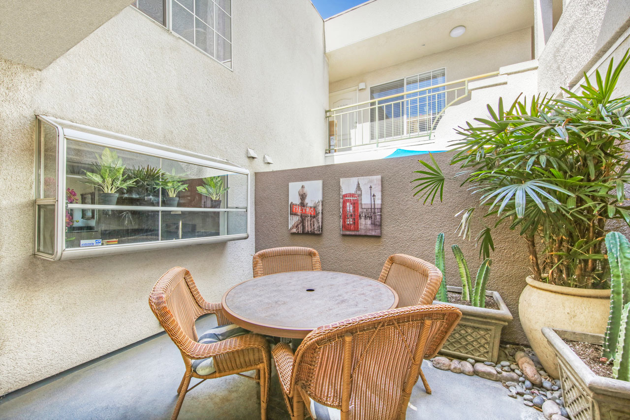 4750 Templeton St 1221 El Sereno Tracy Do Compass Real Estate