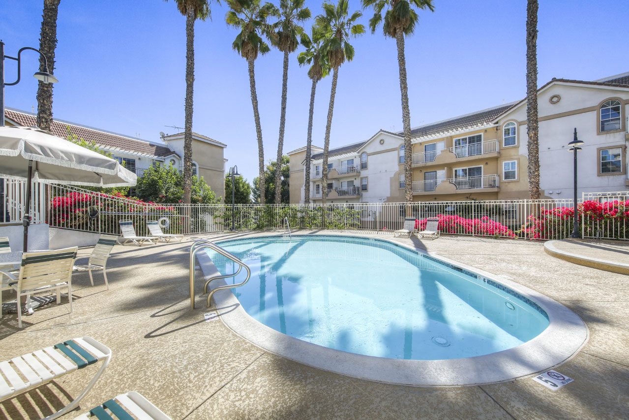 4750 Templeton St 1221 El Sereno Tracy Do Compass Real Estate