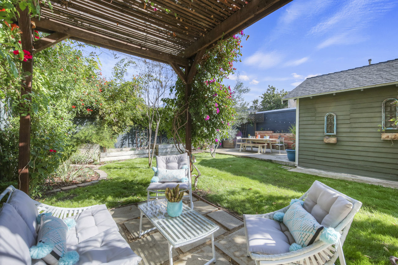 2829 Estara Ave Glassell Park Tracy Do Coldwell Banker Realty