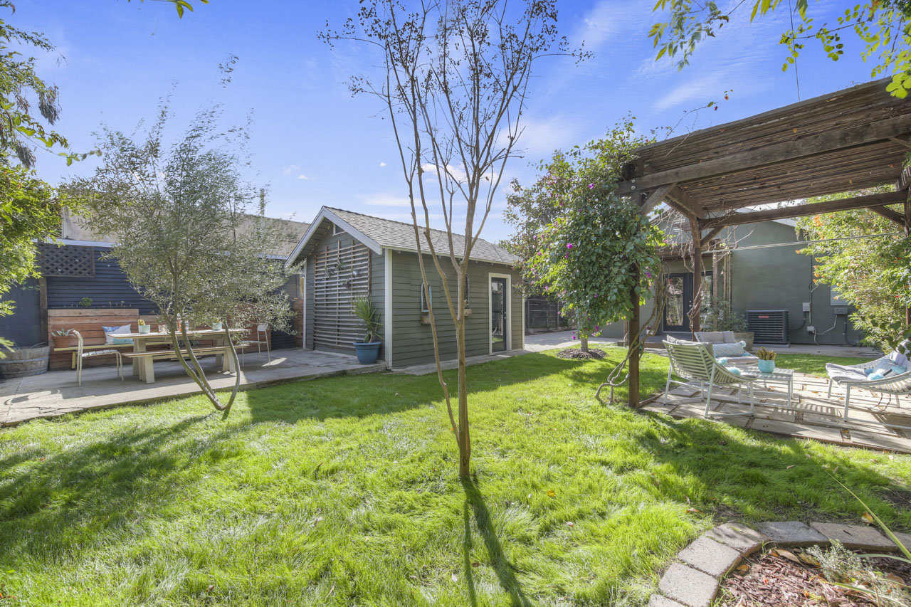 2829 Estara Ave Glassell Park Tracy Do Coldwell Banker Realty