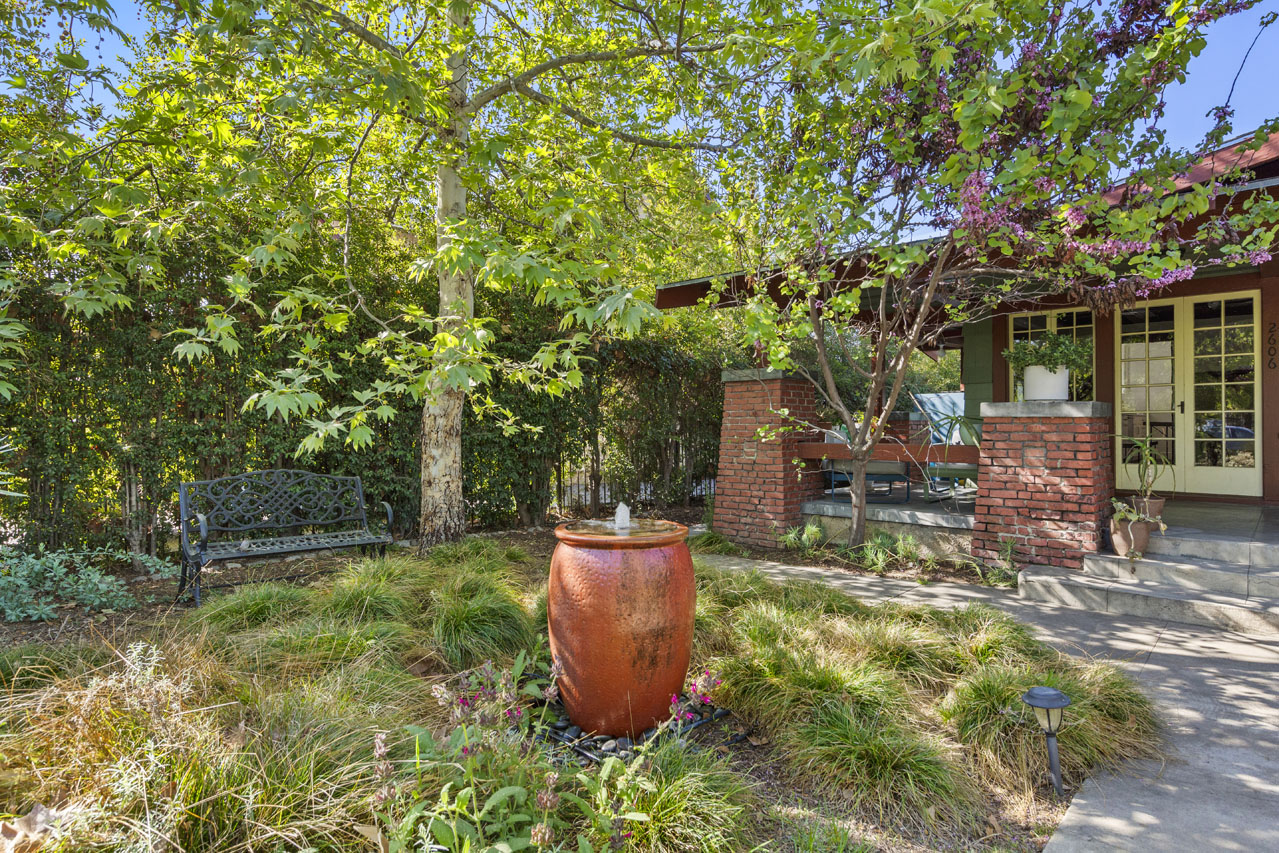 2606 W Avenue 30 Glassell Park Tracy Do Coldwell Banker Realty