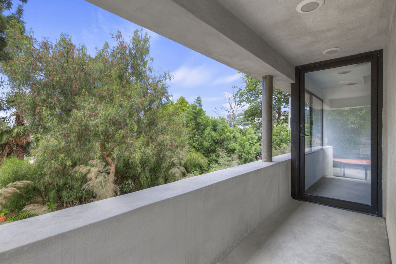 1563 Silverwood Ter Silver Lake Tracy Do Coldwell Banker Realty