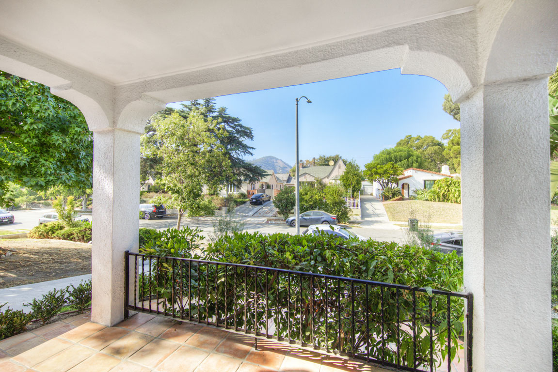 3536 Dover St Atwater Village Tracy Do Coldwell Banker Realty