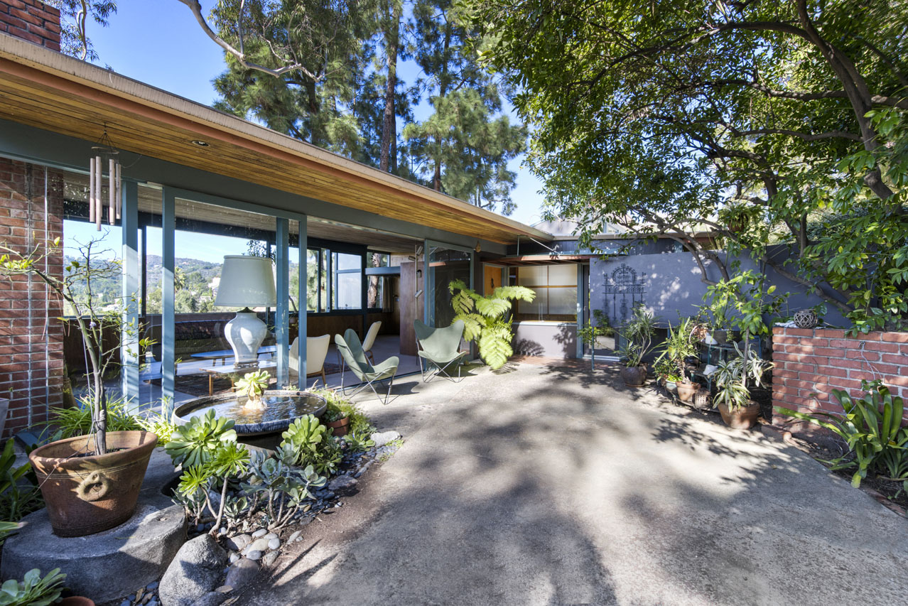 2227 Alcyona Drive Hollywood Hills Tracy Do Coldwell Banker Realty