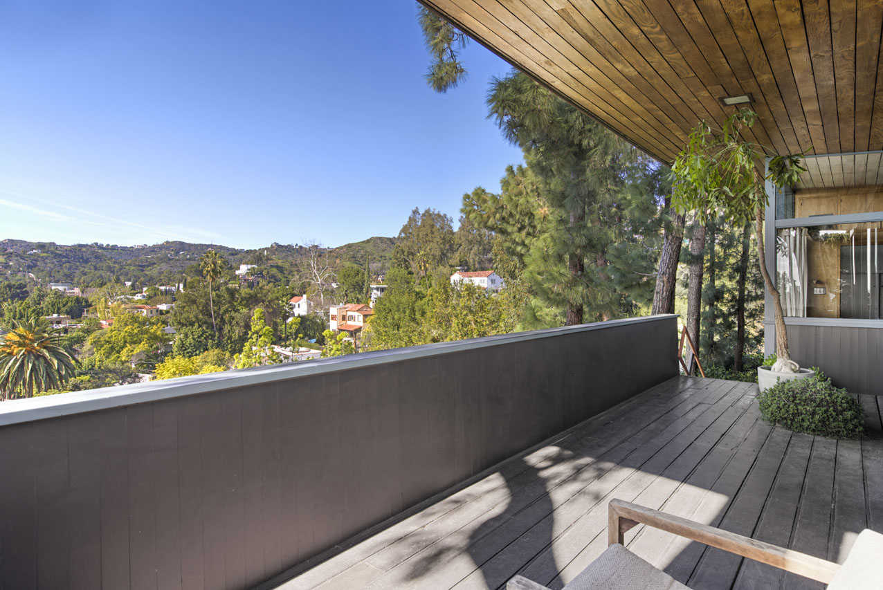 2227 Alcyona Drive Hollywood Hills Tracy Do Coldwell Banker Realty