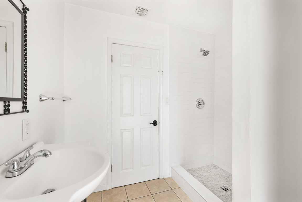 31423144 Larga Ave Atwater Village Tracy Do Coldwell Banker Realty