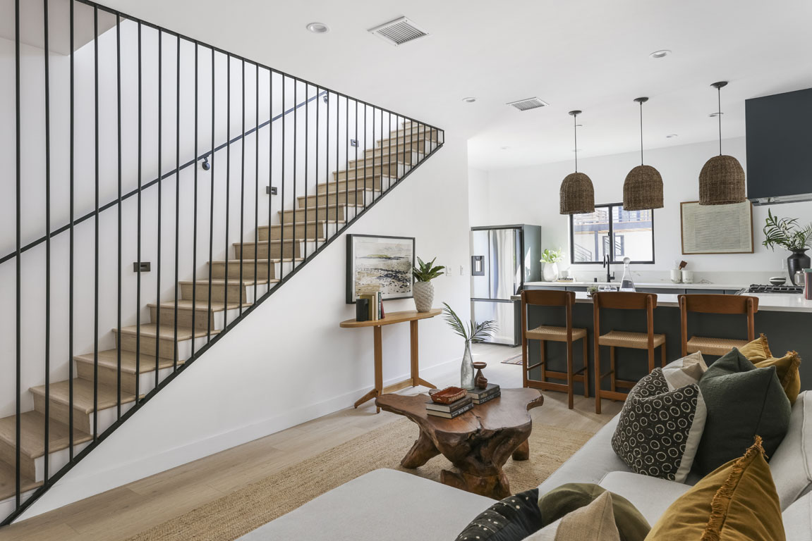 2239 1/2 Brier Ave | Silver Lake – Tracy Do | Coldwell Banker Realty