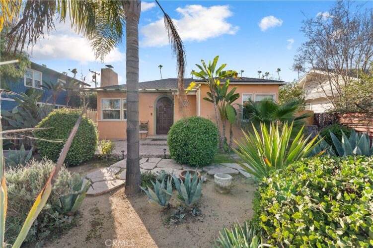 TwoBedroom Home in Sunny Alhambra Asking 729,900 Tracy Do