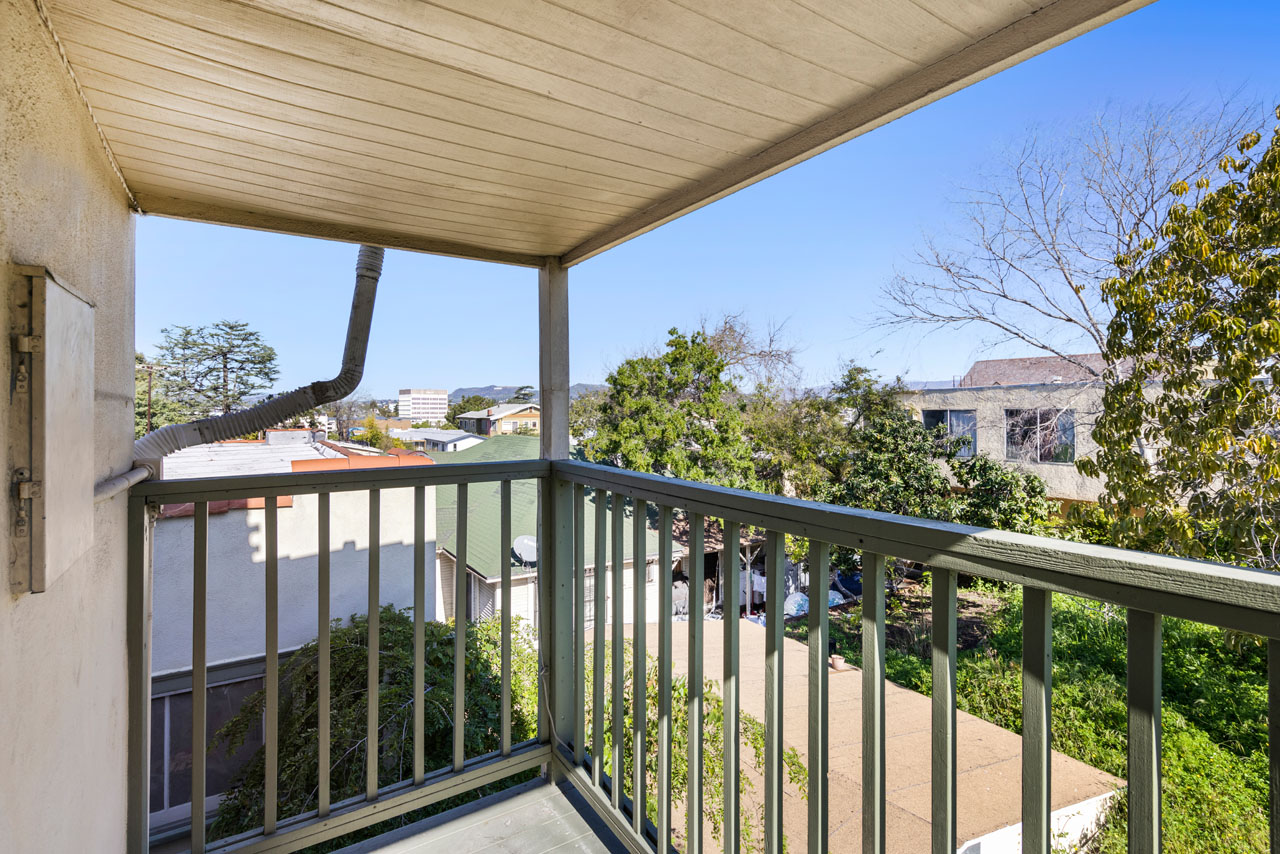 980 W Kensington Rd Angelino Heights Tracy Do Coldwell Banker Realty