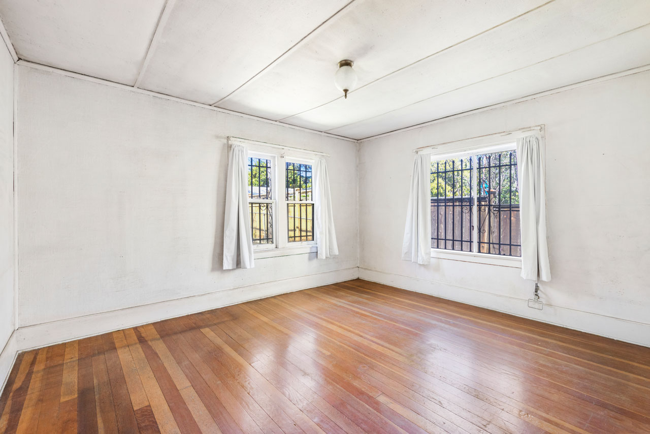 1323 McCollum St Silver Lake Tracy Do Coldwell Banker Realty