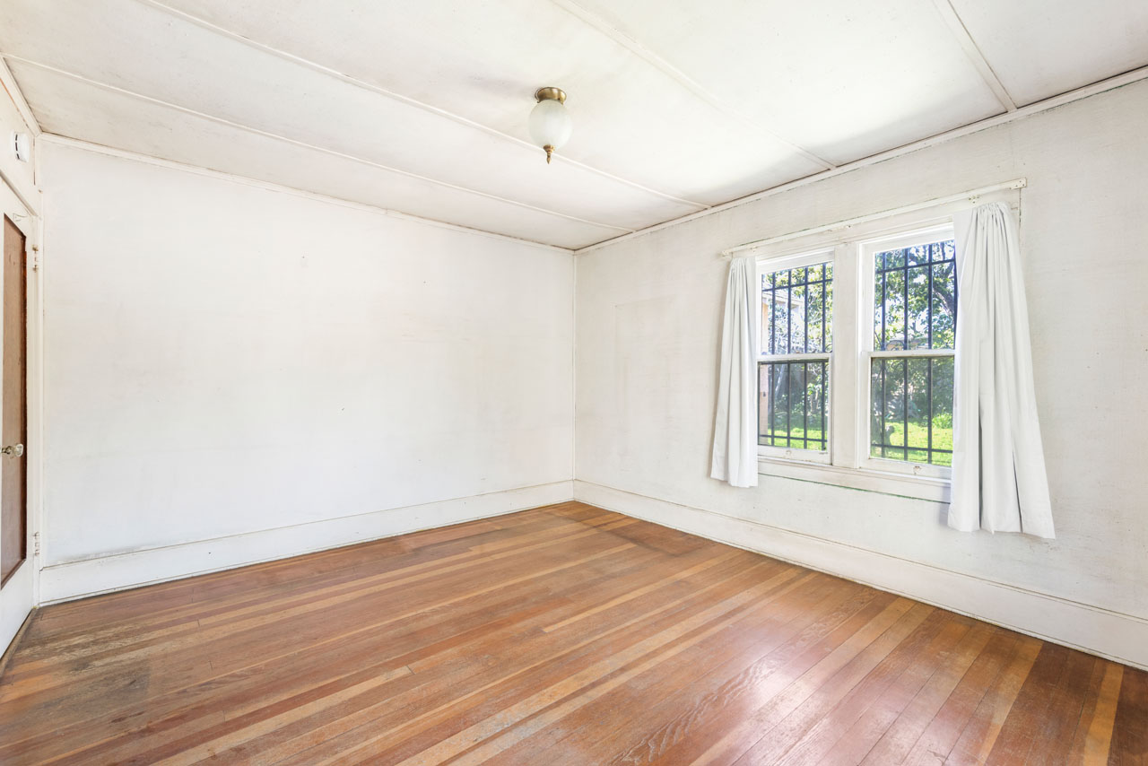 1323 McCollum St Silver Lake Tracy Do Coldwell Banker Realty