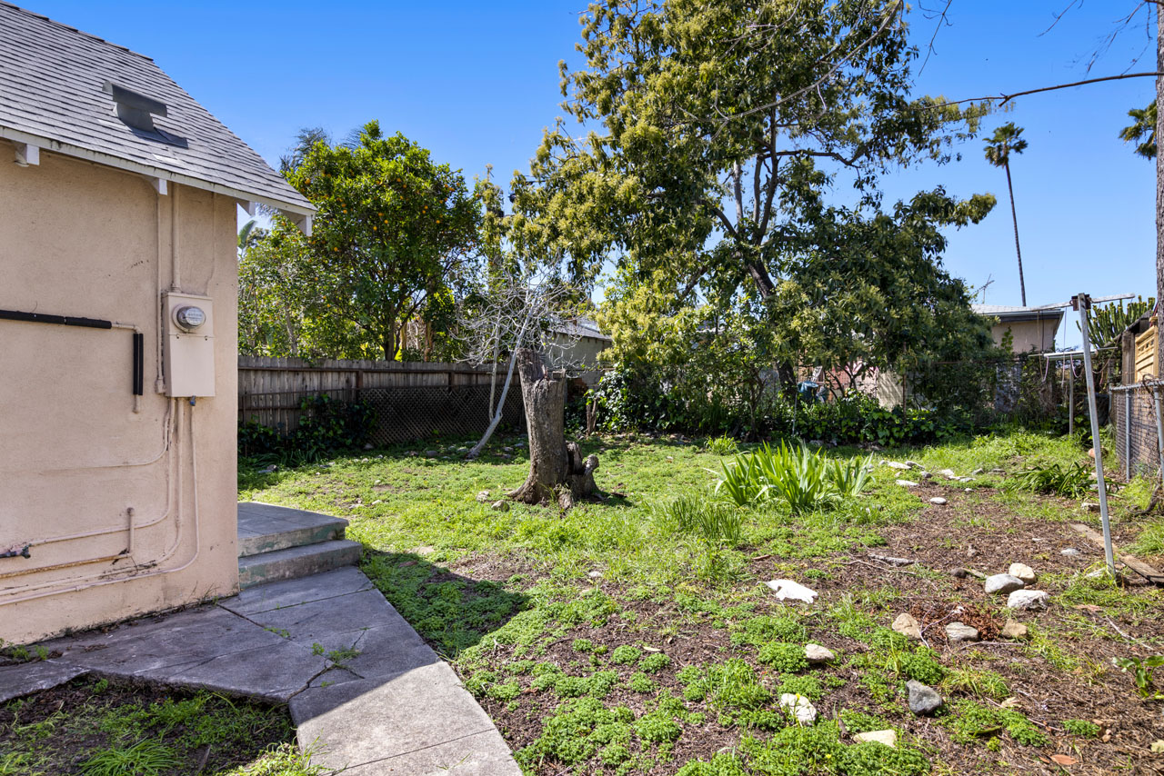 1323 McCollum St Silver Lake Tracy Do Coldwell Banker Realty