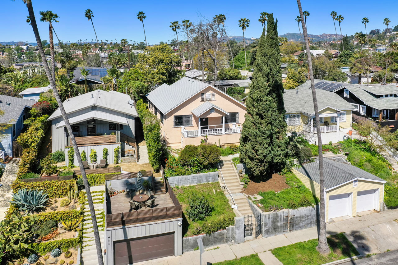 1323 McCollum St Silver Lake Tracy Do Coldwell Banker Realty