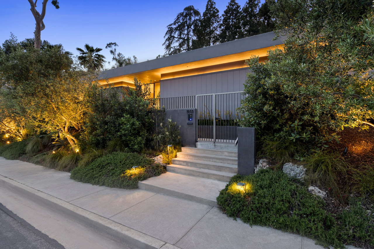 1933 Redcliff St Silver Lake Tracy Do Coldwell Banker Realty