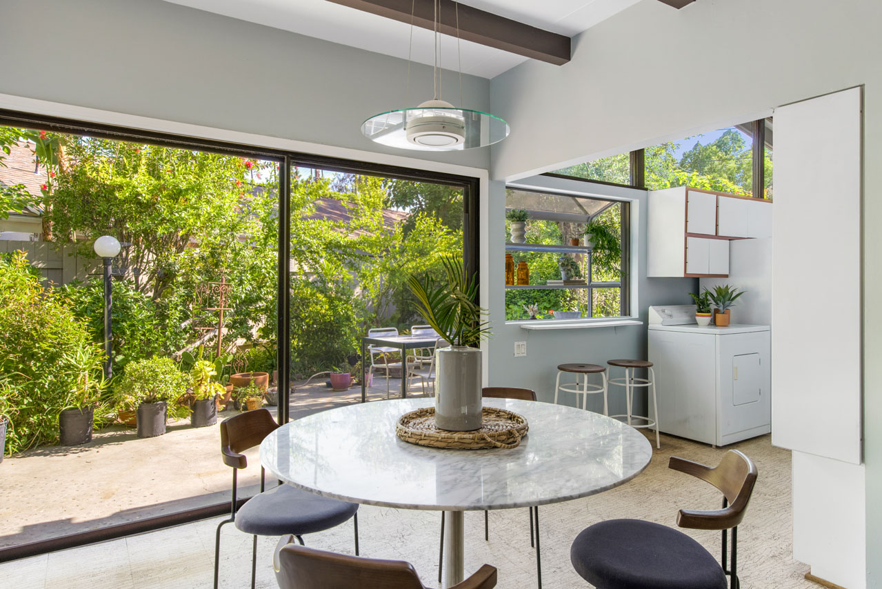 6505 Quartz Ave Woodland Hills Tracy Do Coldwell Banker Realty