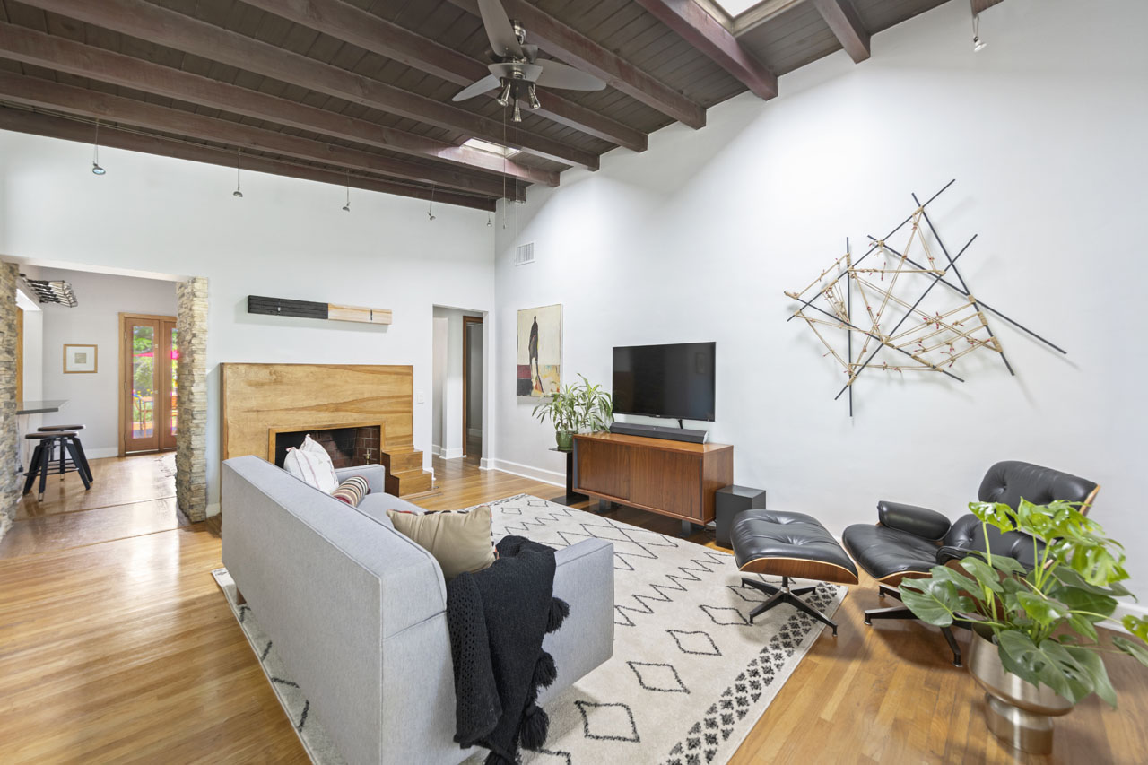 4700 Vantage Ave Valley Village Tracy Do Coldwell Banker Realty