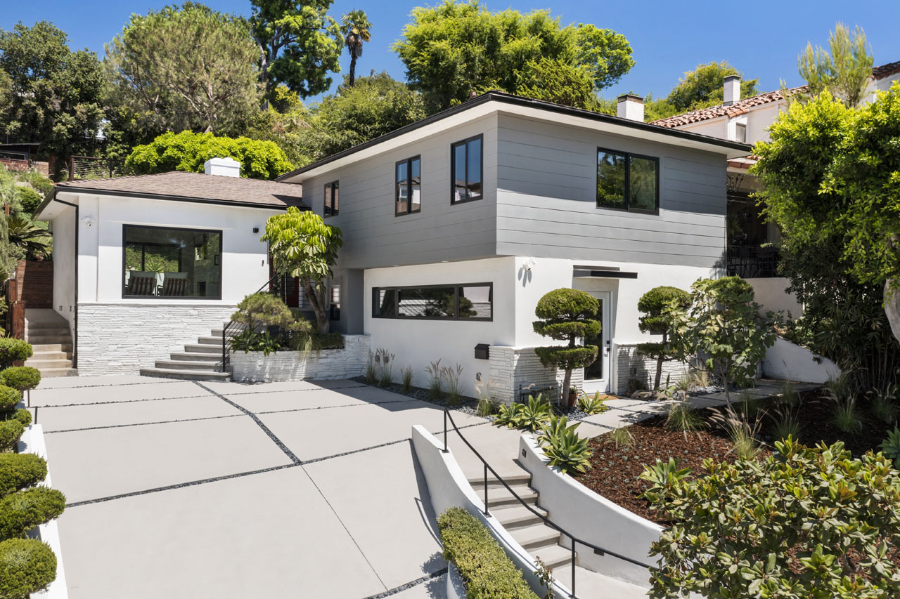 2552 Armstrong Ave Silver Lake Tracy Do Coldwell Banker Realty