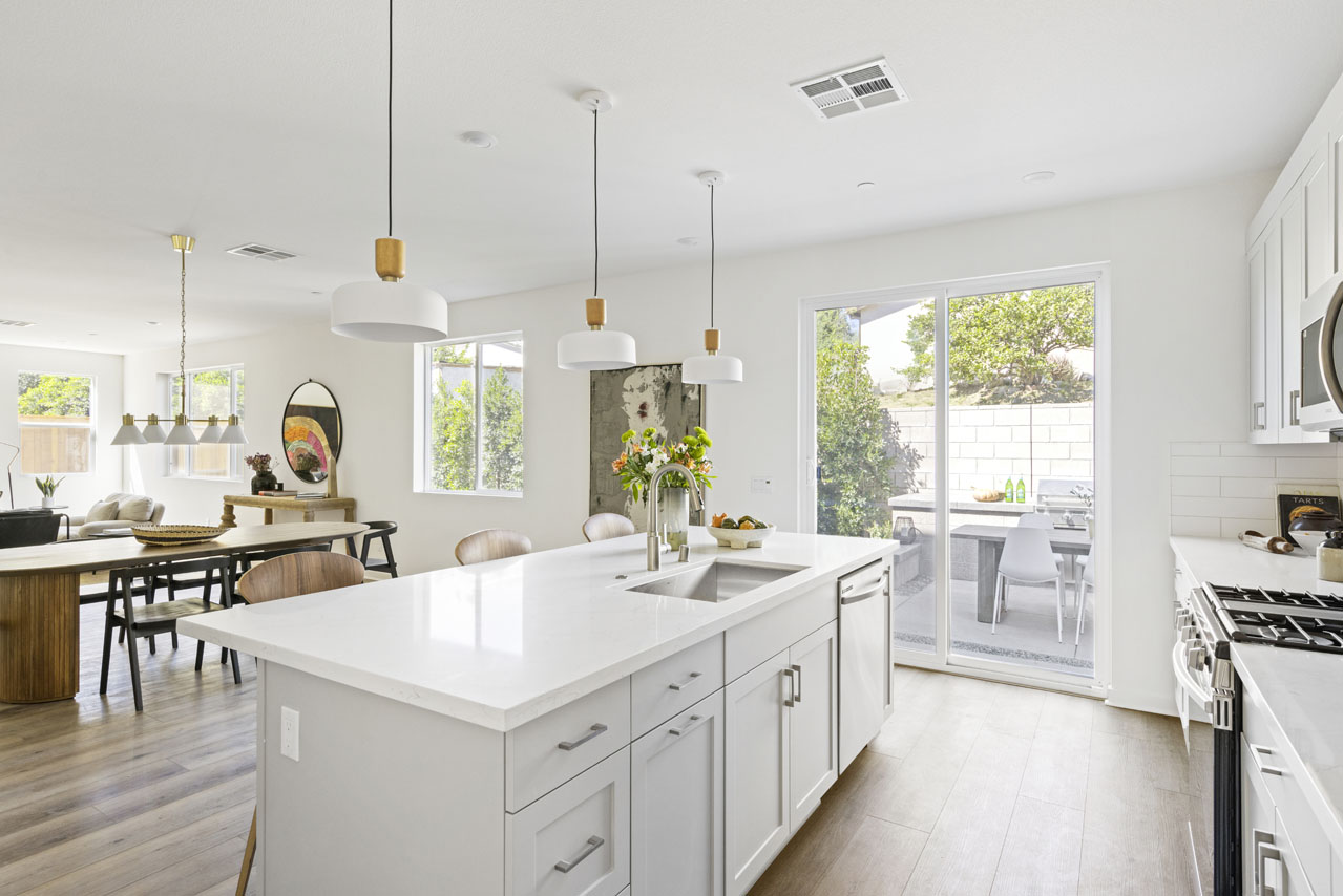 Juniper Ranch 11761 Fenton Ave Lake View Terrace Tracy Do