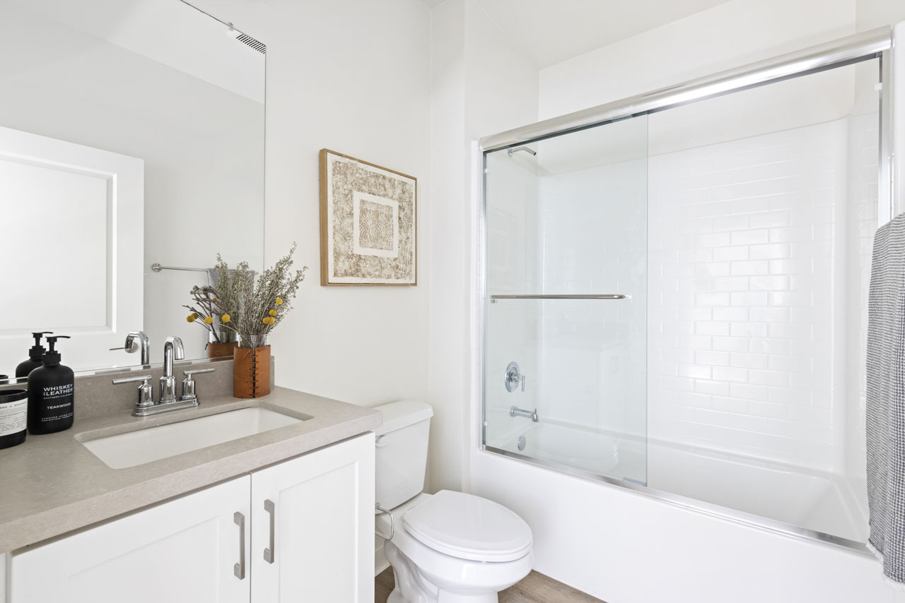 Juniper Ranch 11761 Fenton Ave Lake View Terrace Tracy Do