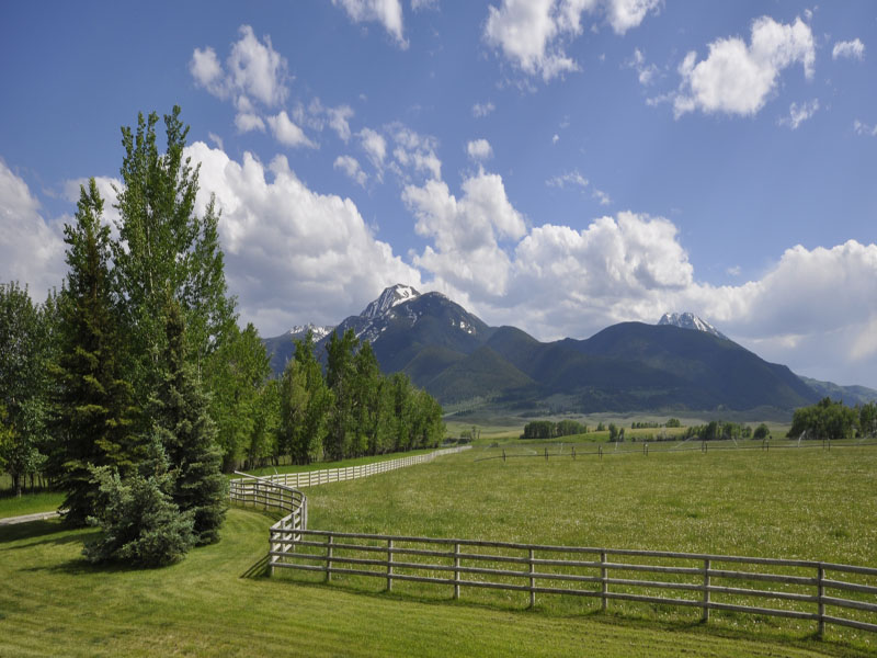 SOLD Pray Ranch In Paradise Valley near Livingston MT
