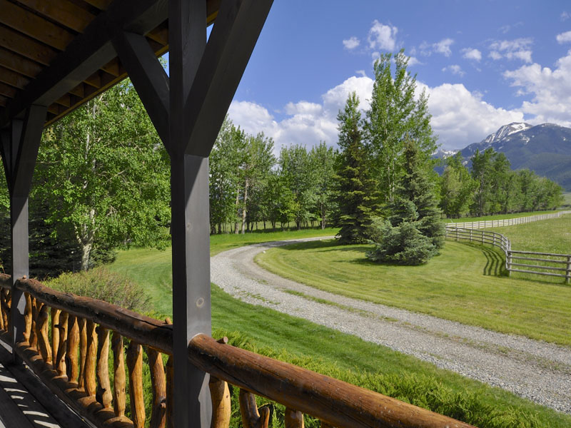 SOLD Pray Ranch In Paradise Valley near Livingston MT