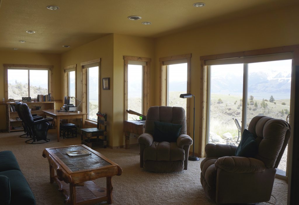 Mountain Sanctuary Emigrant Montana Home For Sale