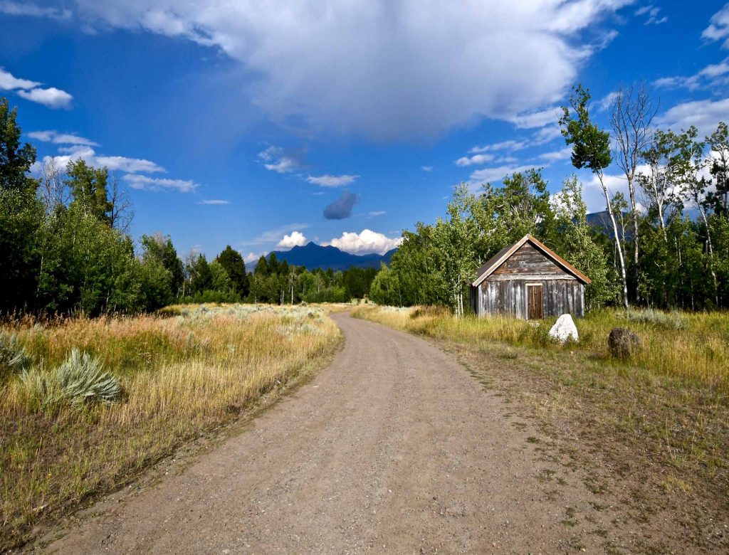 Eco Friendly Cabin Near Yellowstone National Park