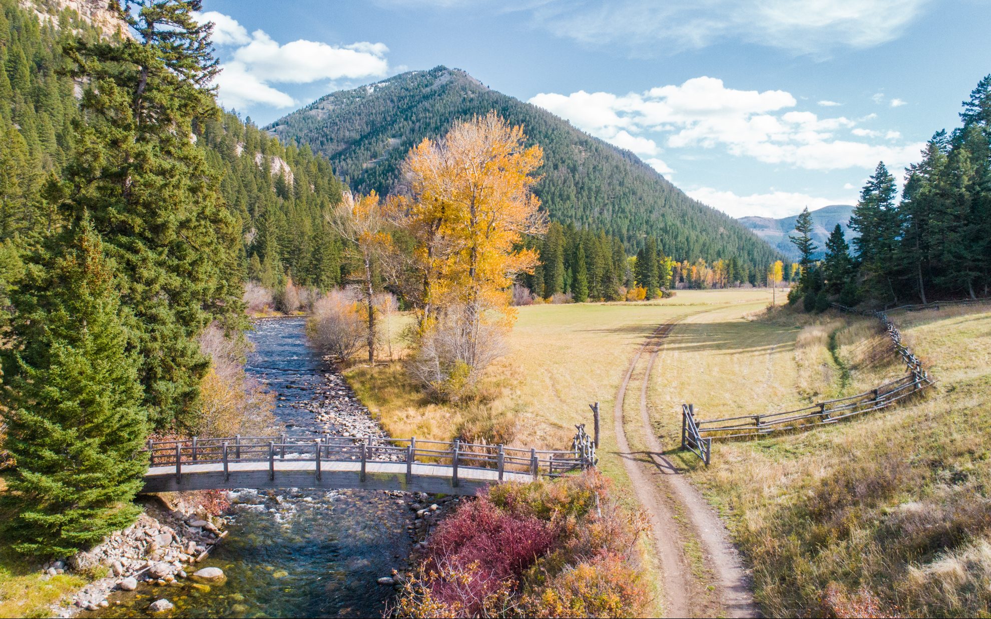 Montana fly fishing ranch or family retreat for sale in Paradise Valley MT