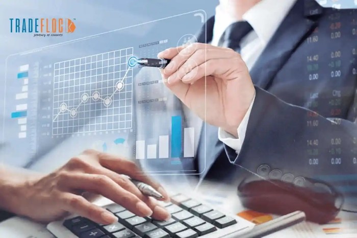 How much net worth to be considered rich