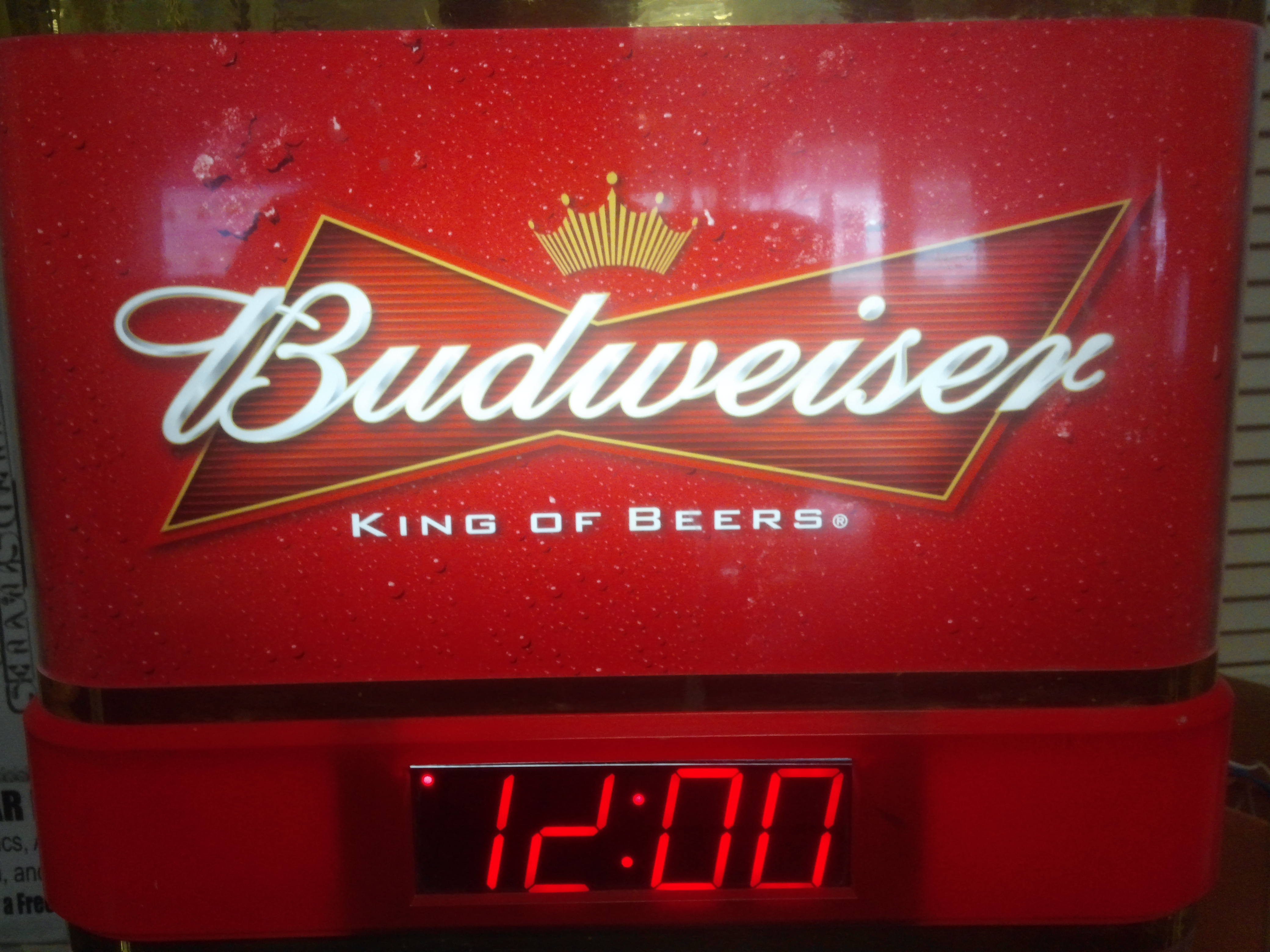 Budweiser Light & Clock LED Clydesdale Lamp Trade Nation
