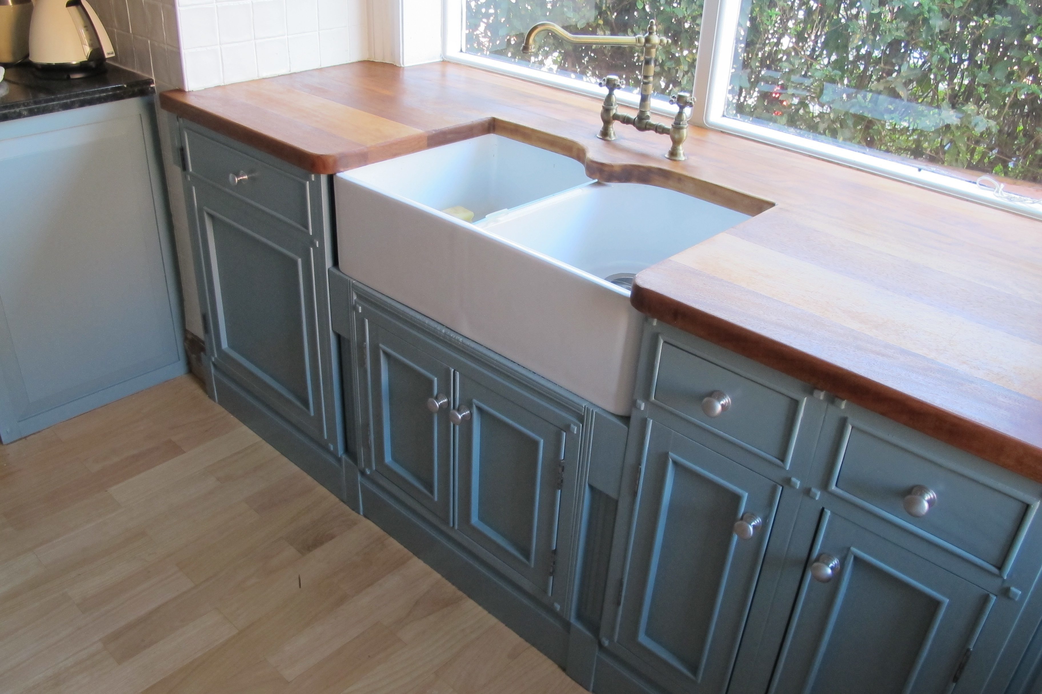 Patina Best sealer to protect mahogany worktop, oak, pine