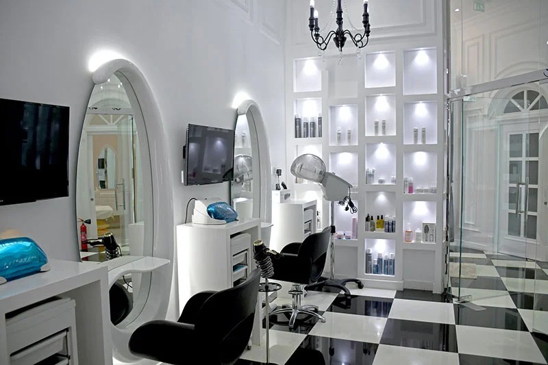 Salon Lighting Ideas to Make Yours Look Great