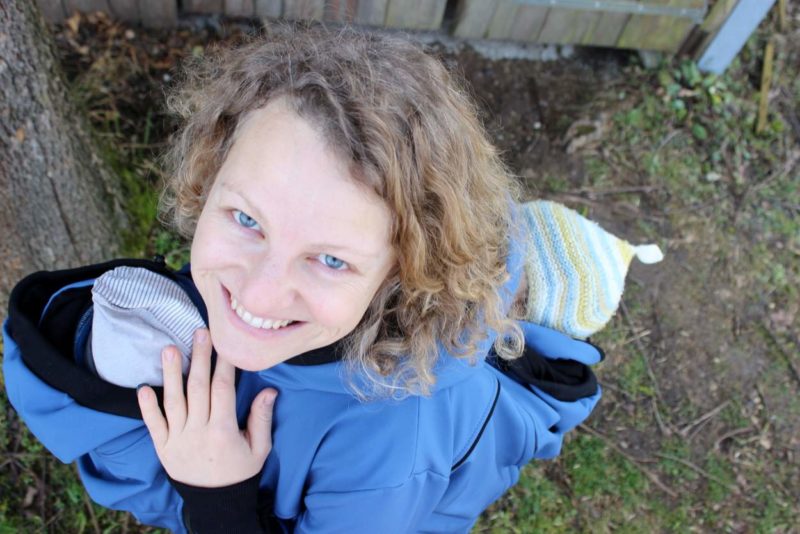 Tandem tragen So kannst Du zwei Kinder gleichzeitig tragen 2020