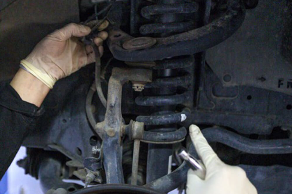 King Suspension Install on 5th Gen 4Runner