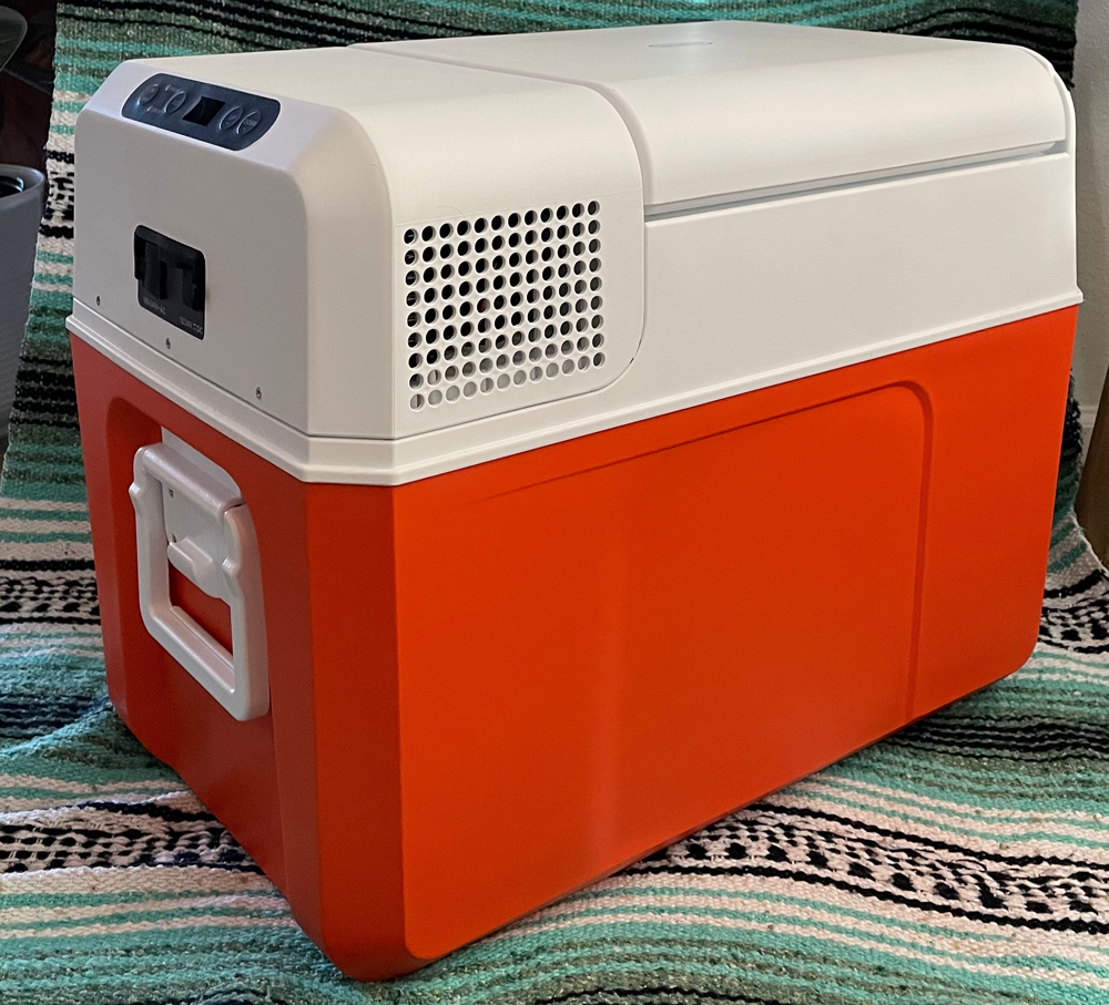 Mobicool MCF40 Portable Fridge First Impressions & Overview