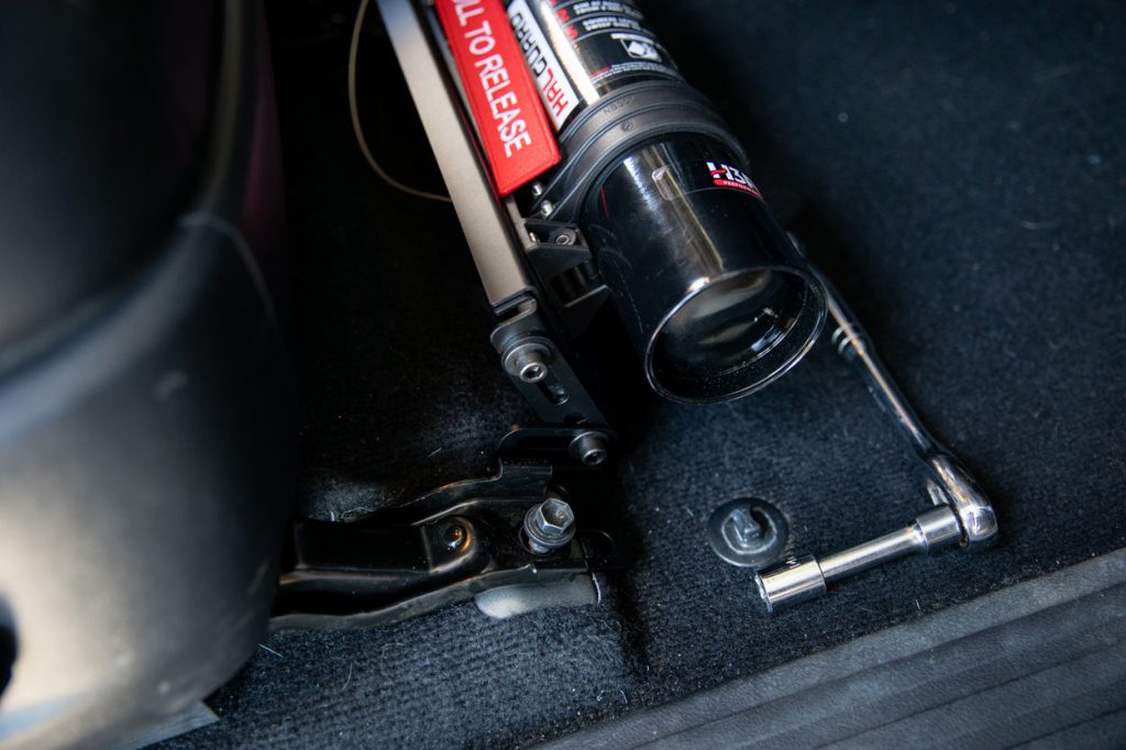 Fire Extinguisher Mount 5Th Gen 4Runner at Ada Katz blog