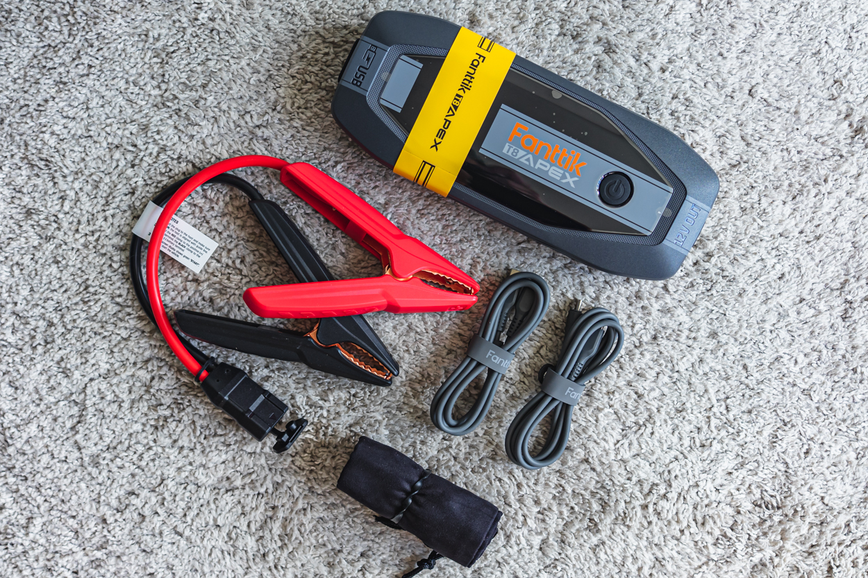 Fanttik T8 APEX 2000 AMP Jump Starter Review and Overview