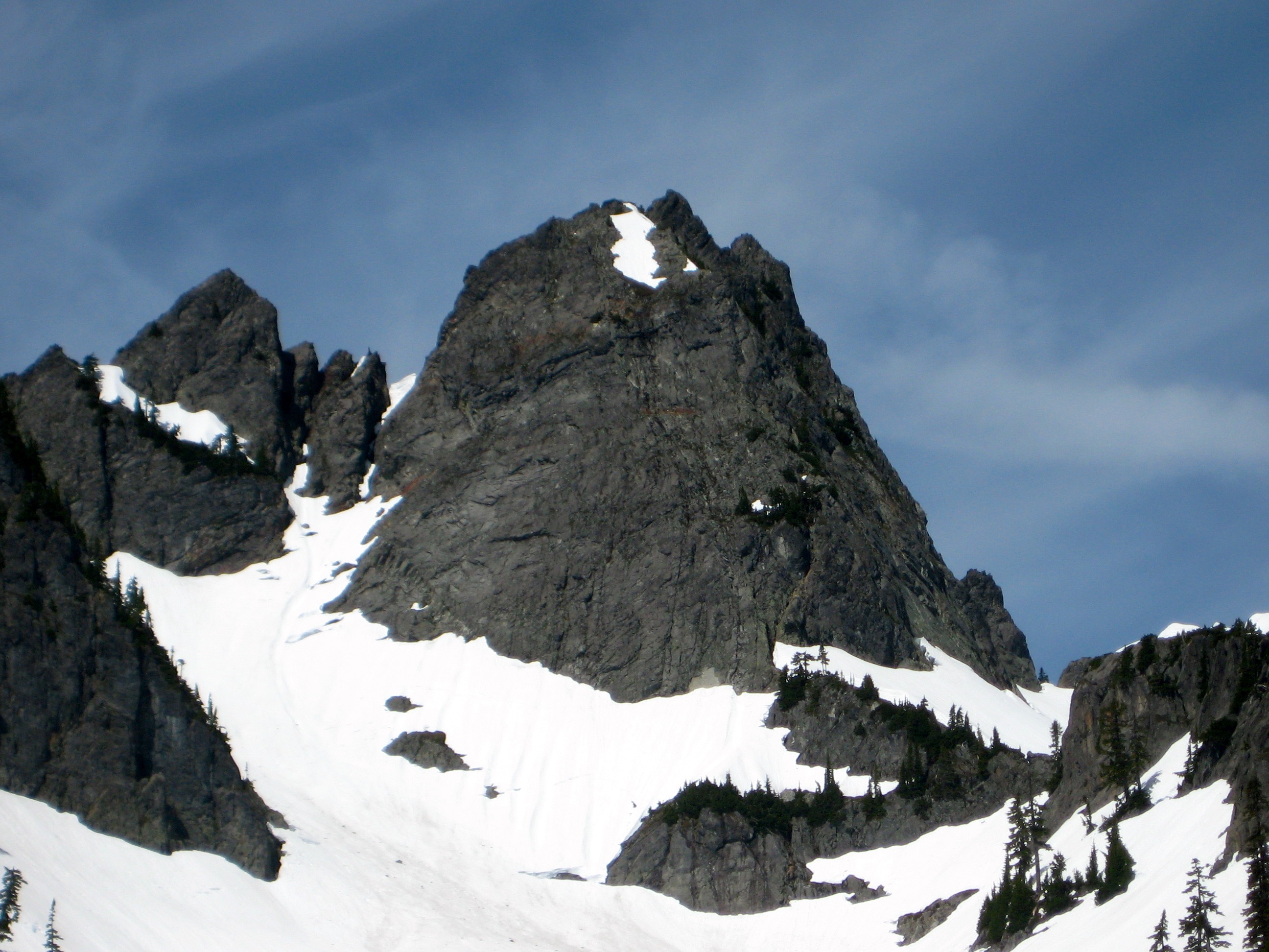 Chair Peak via SnoChair Pass—Northeast Buttress—Southeast Ridge