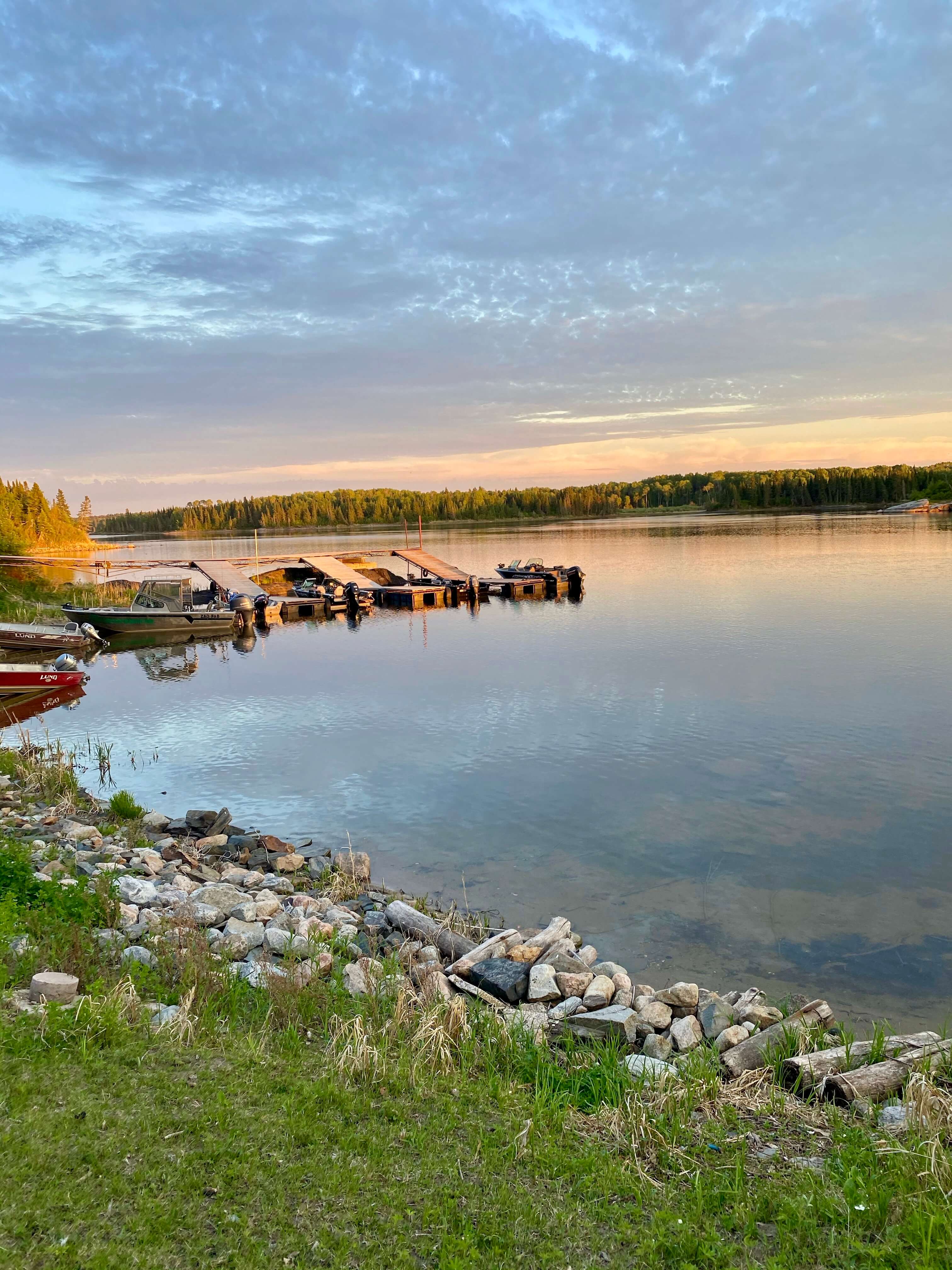KENDALL POINT LODGE Trail End Camp And Outfitters