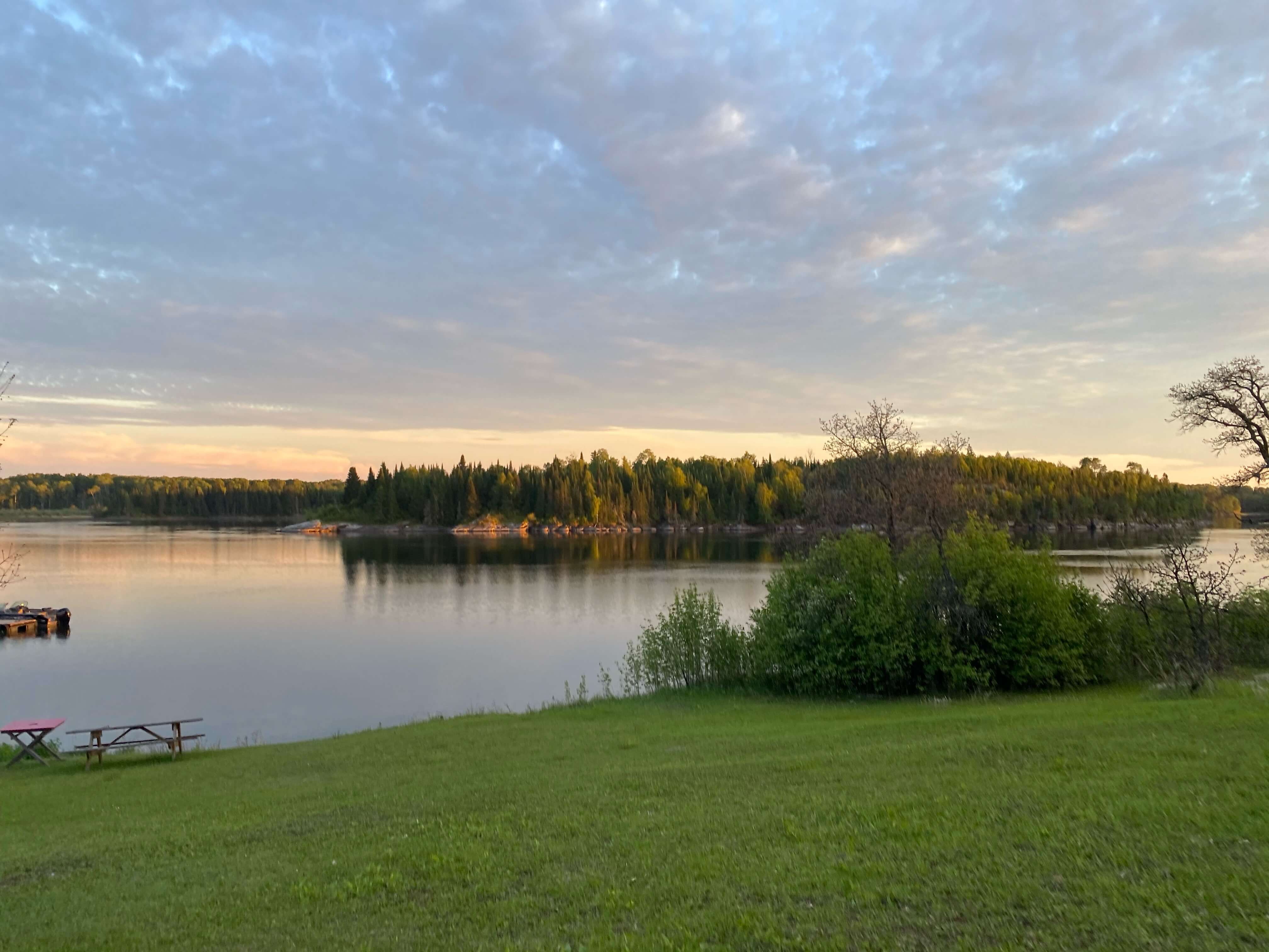 KENDALL POINT LODGE Trail End Camp And Outfitters