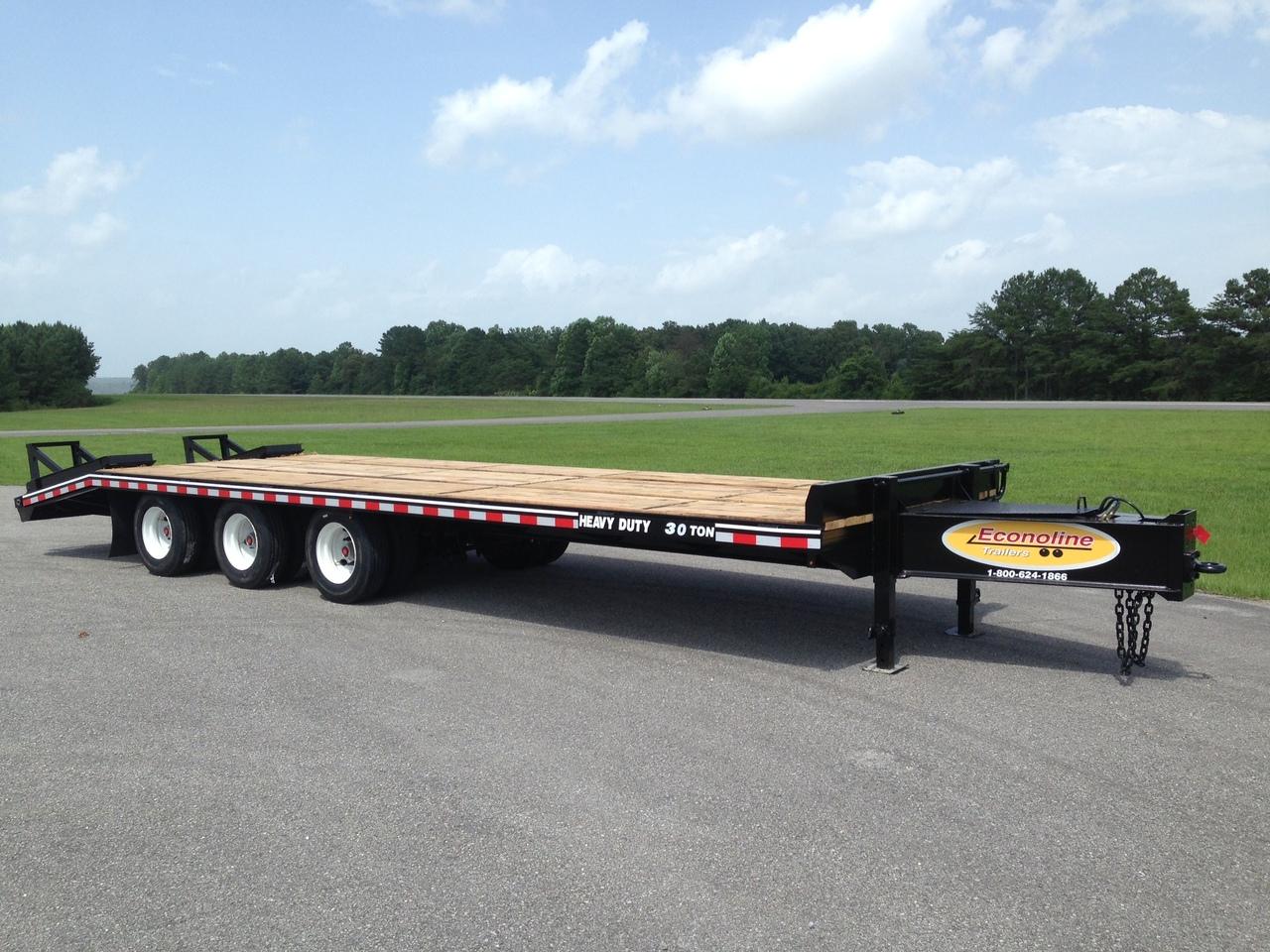 Econoline 30Ton 102" x 30' Tri Axle Dovetail Trailer "Air Brakes