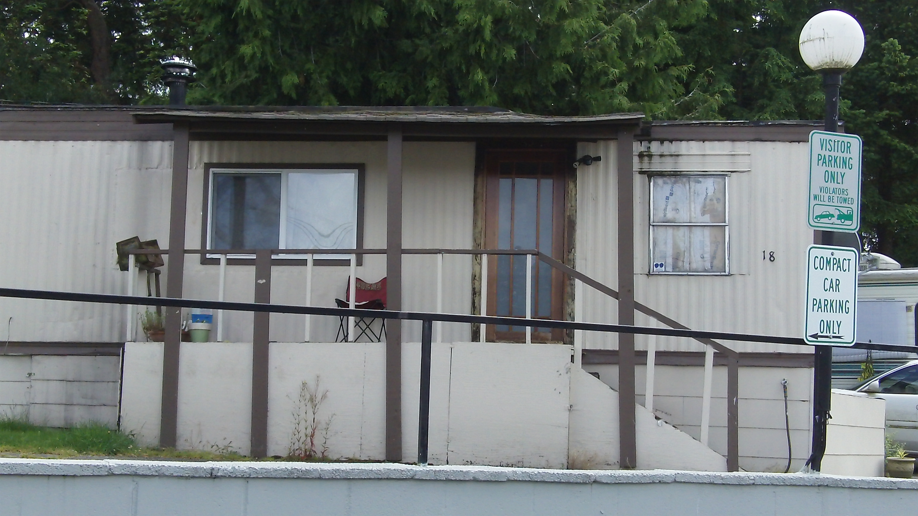 202nd Street, Lynnwood, WA Trailer Stories
