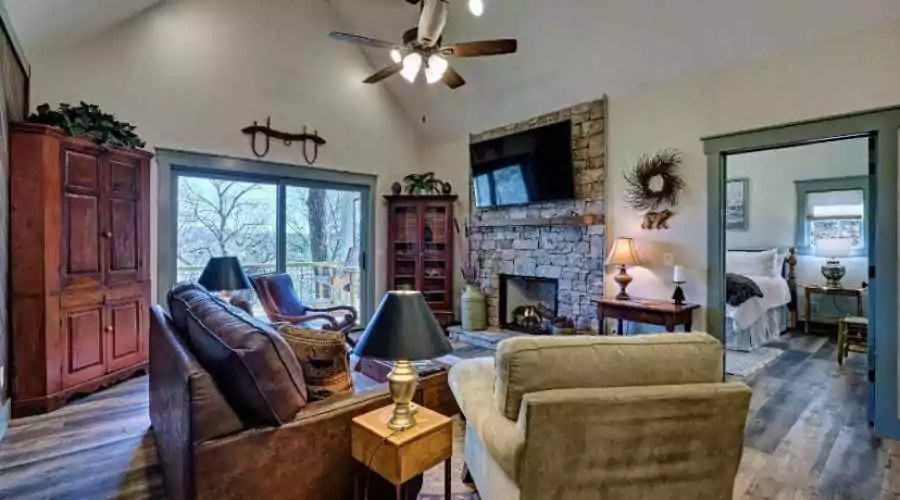 The Best Highlands NC Hotels For Your Next Mountain Getaway