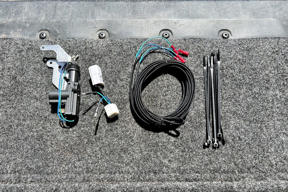 R4T Tailgate Lock for 3rd Gen Toyota Install & Review