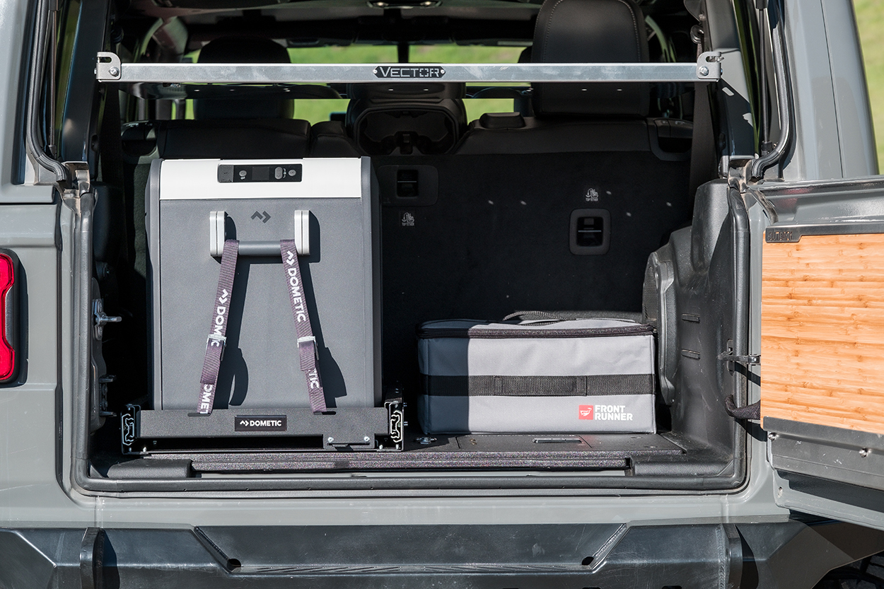 DOBINSONS 4×4 FULL EXTENSION FRIDGE SLIDE TO SUIT 40 AND