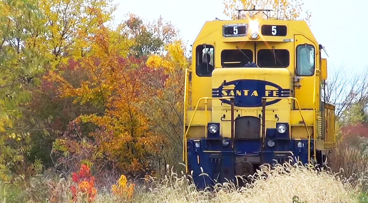 Napoleon, Defiance & Western Railroad Bad Tracks Train