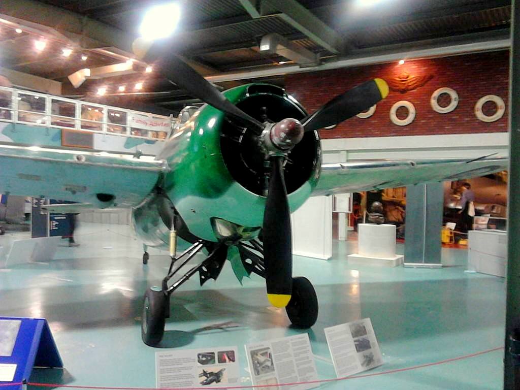 Historic Aircraft Rotary Engines – Steam Trains and Planes