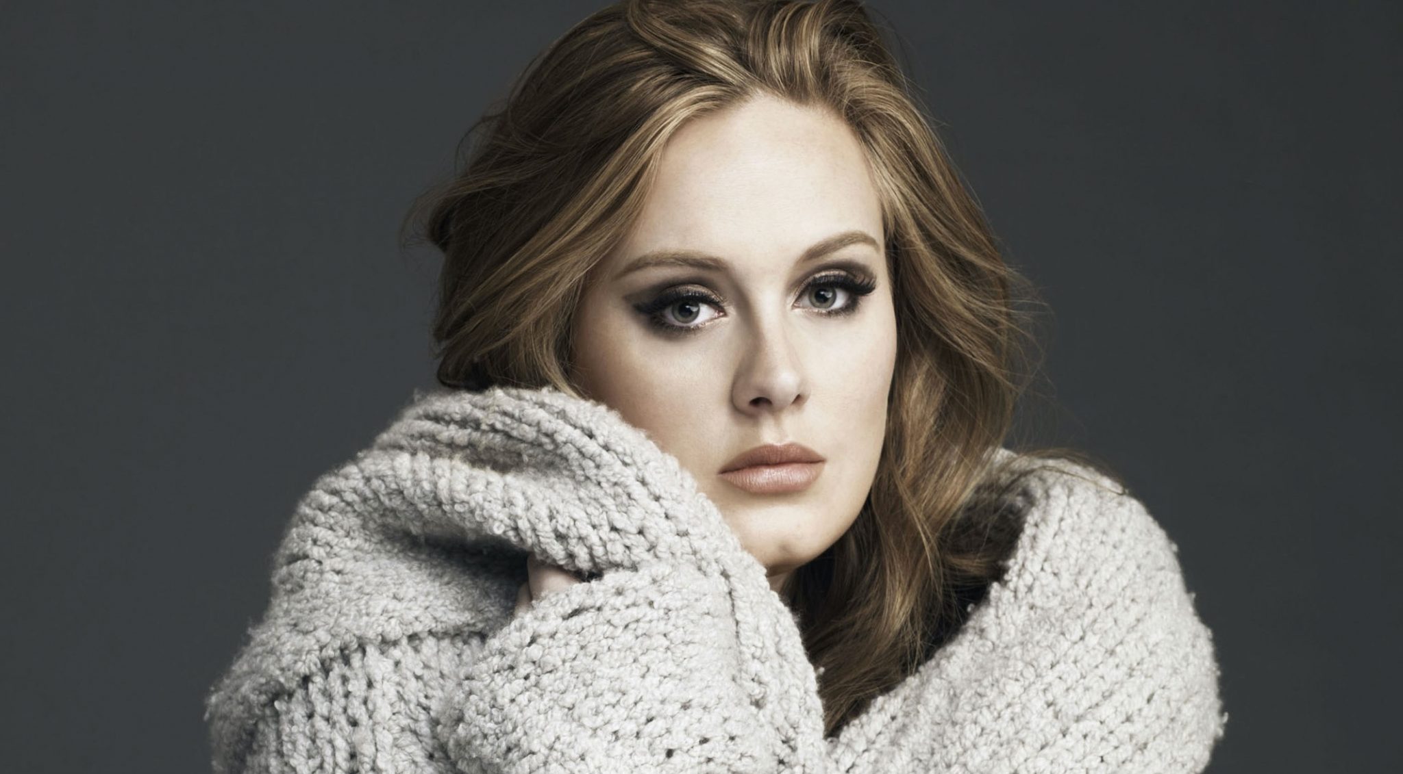 Top 10 BestSelling Female Singers of All Time