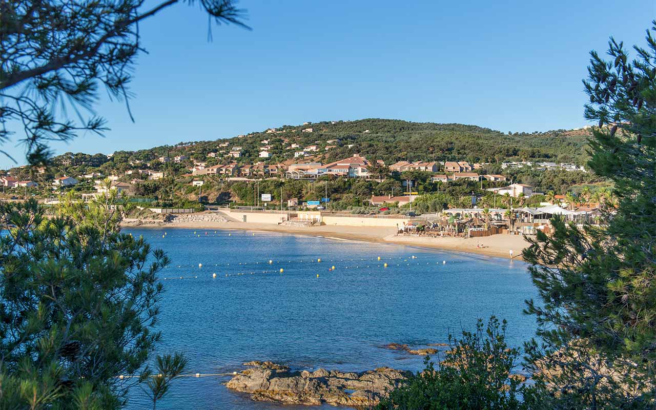 LES ISSAMBRES Tramontane by Ateya