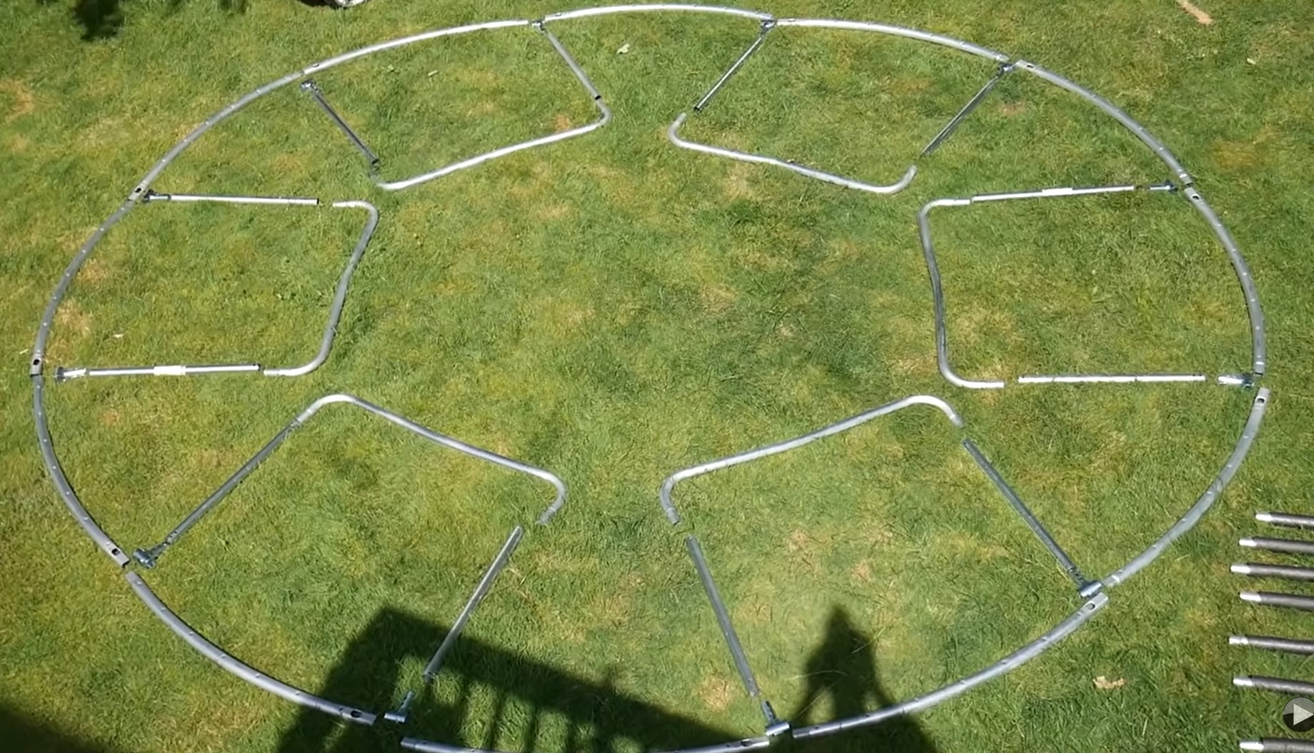 8 Steps on How to Put A Trampoline Together TrampolineMag